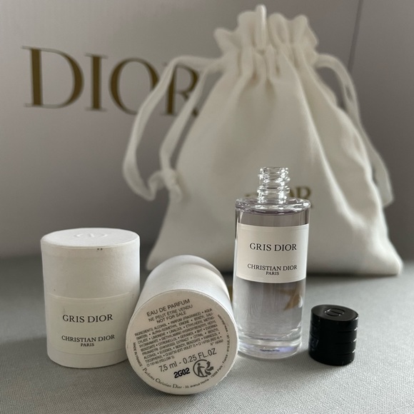 7.5ml Gris Dior Collection Prive Fragrance with logo dust bag - Picture 2 of 8